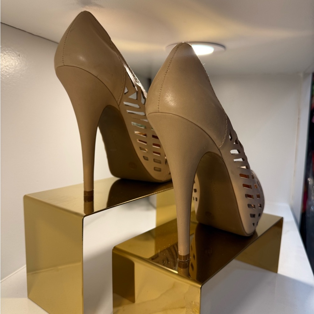 Elegant Cutout High Heels - Tan - Picture 3 of 8